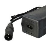 HP1202L2 nabíječka elektrokola pro baterie 24V, XLR připojení - 3 piny TopTechnology