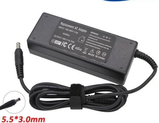 AC Adaptér AK-ND-27 19V 4.74A 5.5 x 3.0 mm