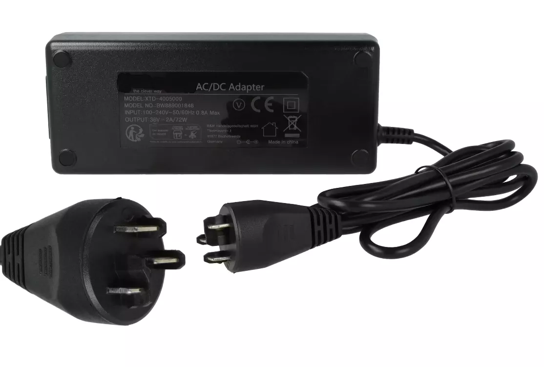 BCS220 nabíječka elektrokola 2A pro baterie 36V
