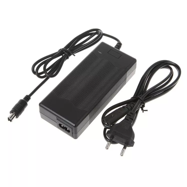 Nabíječka Xiaomi M365 42V 2A pro elektrokoloběžku