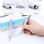 USB flash disk 32 GB ve stříbrném provedení – stylový design pera TopTechnology